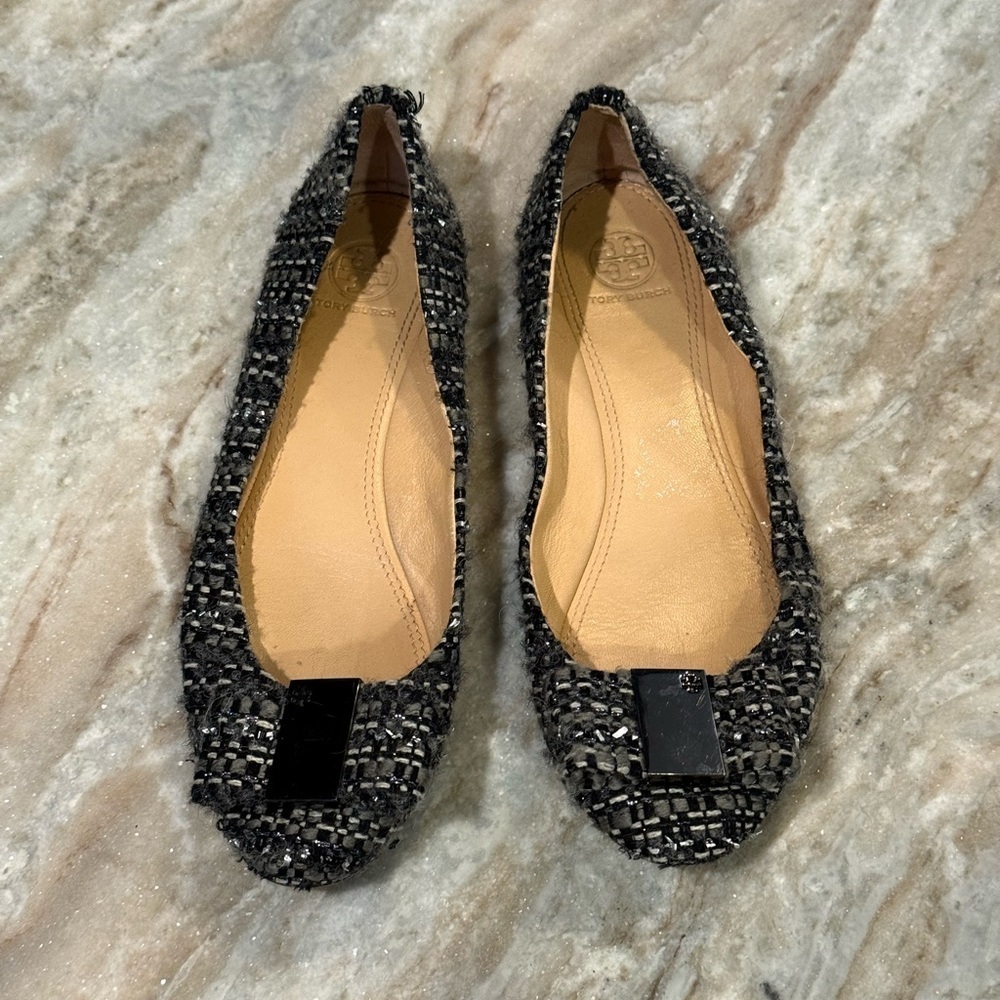 Women’s TORY BURCH grey tweed flats- Size 8.5 - Picture 2 of 9